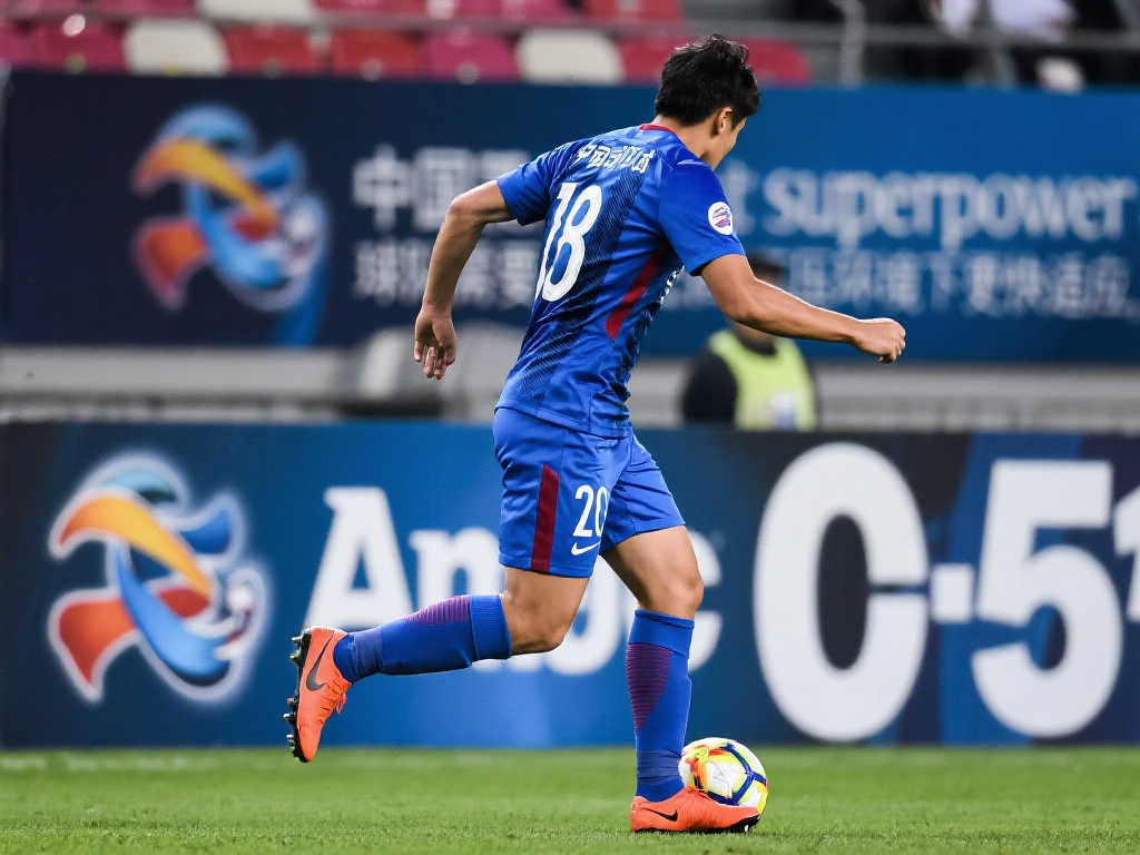 中击败了 中击败了