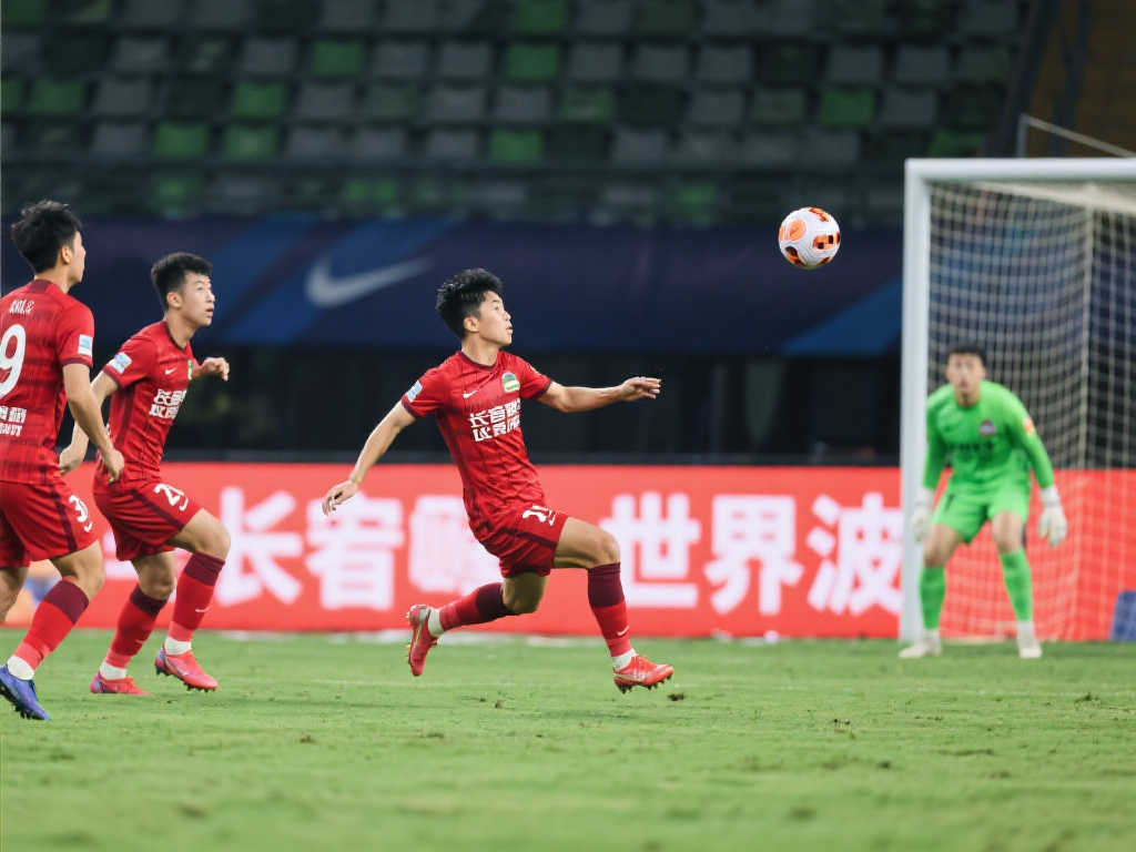 尤其是在库 尤其是在库